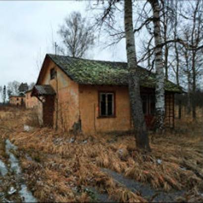 The discrepancy in life expectancy between Russian men and women has created a gender imbalance that can be seen most acutely in the country's 'ghost villages.' Russia has tens of thousands of 'ghost villages' with populations of less than 10 people.